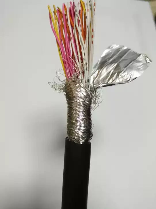 FC-50P round cable IDE-50P shielded cable FC-2 * 25-2.54 mm connector