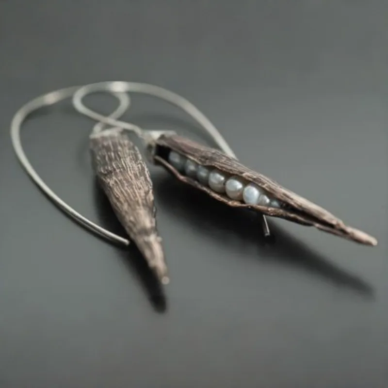 Vintage Pea Clip Shape Long Pendant Earrings Artistic Countryside Style Silver Plated Earring Women's Daily Fashion Jewelry