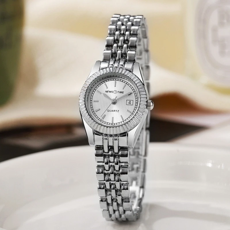 클래식 스틸 벨트 여성용 시계 간단하고 우아한 클래식 다목적 럭셔리 골드 쿼츠 시계