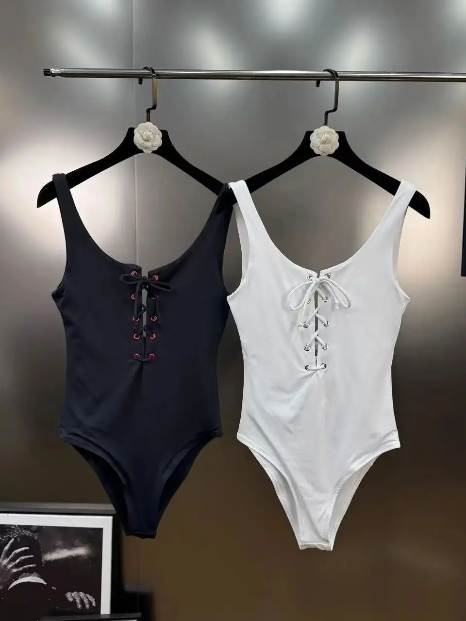 

Women Sexy Lace Up Tight Bodysuit High Quality Sleeveless Bodycon Nightclub Leotard Birthday Celebrate High Street Clothing