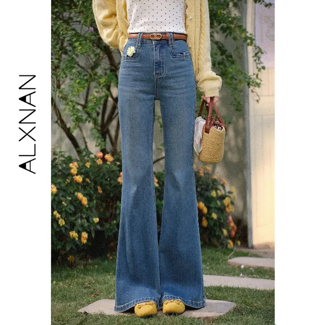 

ALXNAN Flared Jeans Women 2026 Summer Blue Elegant High Waist Denim Jeans Fashion Casual Cotton Long Baggy Pants Female L57028-2