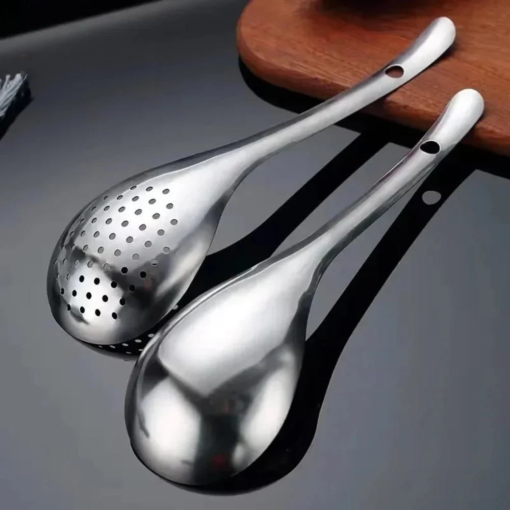 1 Pack Stainless Steel Colander Kitchen Colander Spoon Filter Strainer Food Scoop Perforated Skimmer Colander Easy to Clean.
