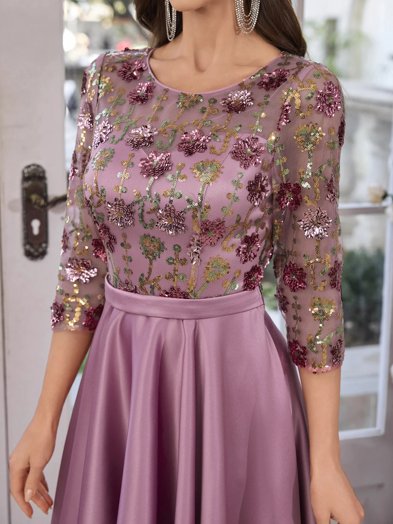UNITHORSE Sequin Splice Satin Dress with Chest Embroidery for Women Evening Ball Gown Elegant Floor-Length Formal Skirt