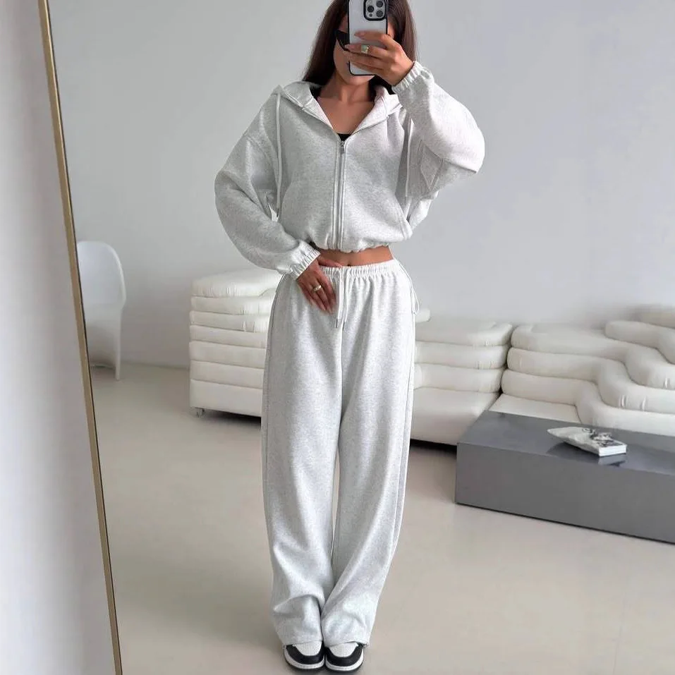 

Женская однотонная куртка на молнии с капюшоном и широкими брюками на шнурке, повседневный комплект из двух предметов