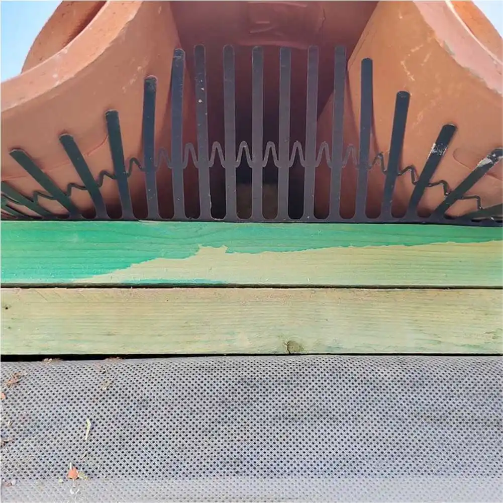 Plastic Bird Proof Nail Bird Spike Roof Anti Bird Thorn Blocking To Prevent Birds Bats From Perching On The Eaves Bird Repellent