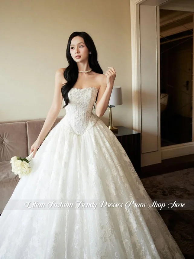 White Strapless Lace Wedding Dress Princess Dreamy Corset Wedding Gown Customized Sweet Prom Dress Engagement Dress Birthday Dre