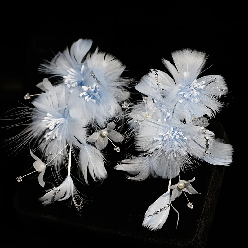 

Fantastic and beautiful bridal headgear blue feather flower hairpin elegant edge clip versatile wedding accessories