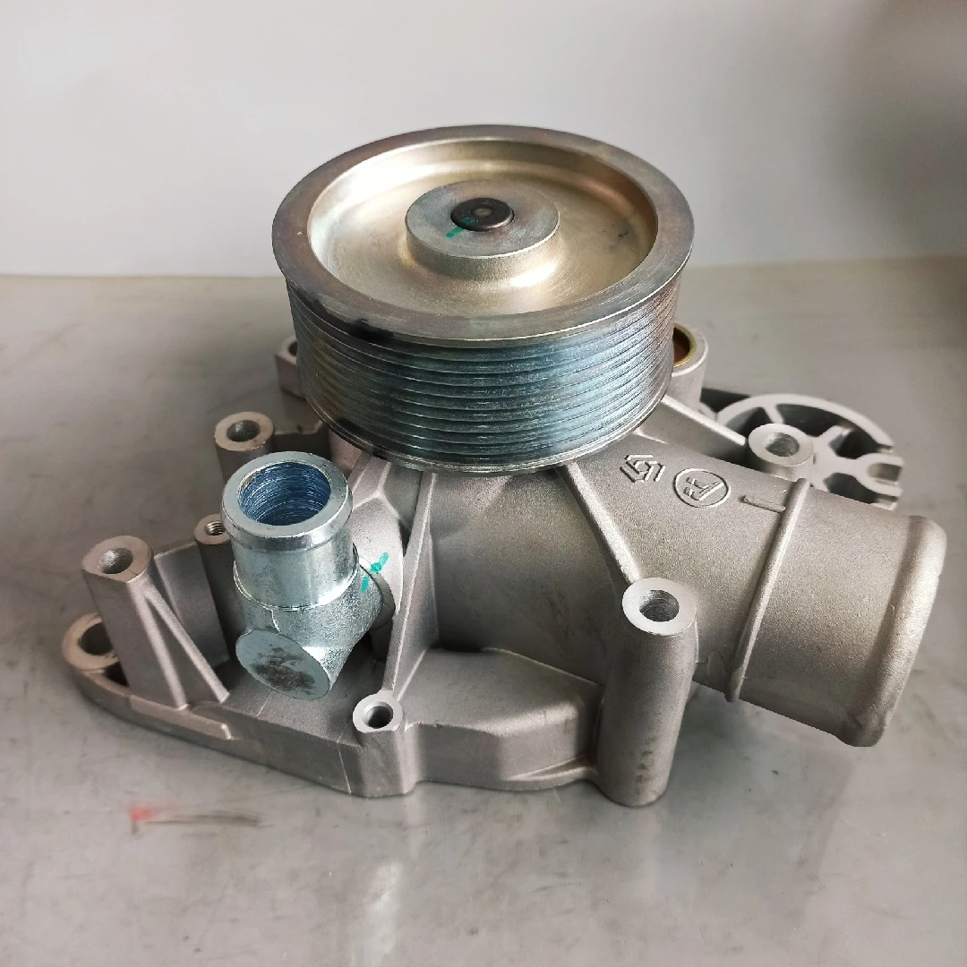 Applicable to Faw Liberation J6 Diesel Doetz State 5 4dk1 Engine Parts Water Pump 1307050aa11/B