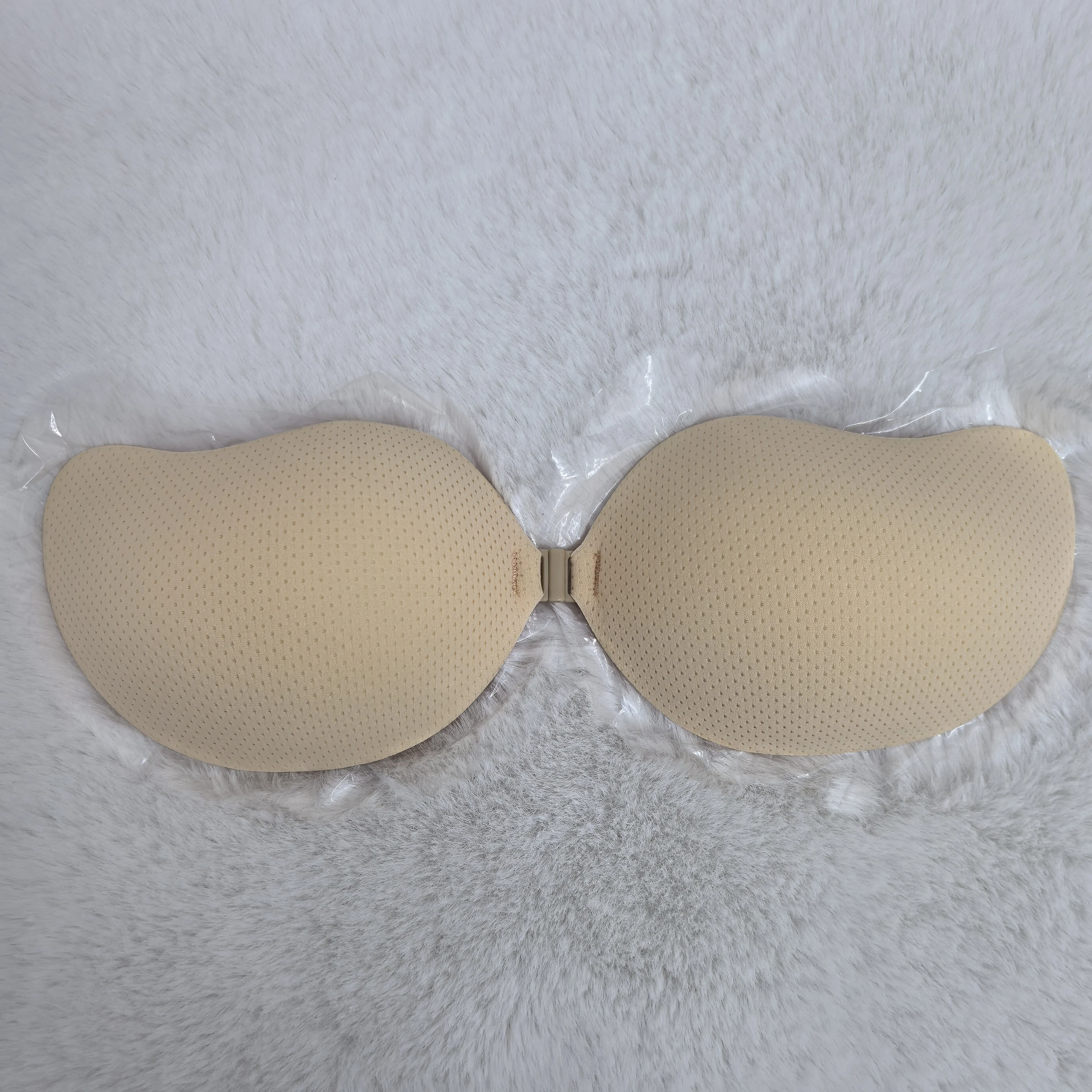 

Breathable Mesh Mango Shape Push Up Thickened Invisible Strapless Bra Women High Gather No Show Adhesive Bra For Wedding Party