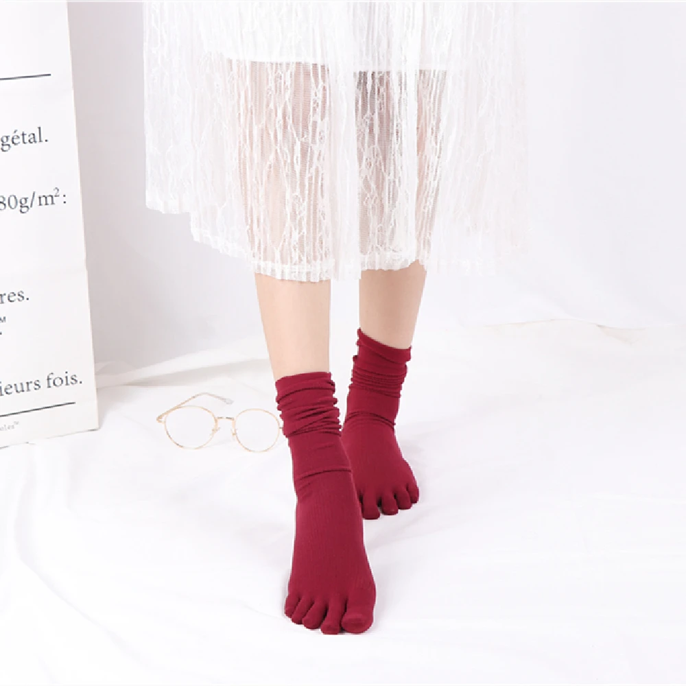 

Women's New Fashion Summer Spring Comfortable Velvet Five-Finger Socks Solid Breathable Split Toe Piled Roll Pinstripe Sokken fo