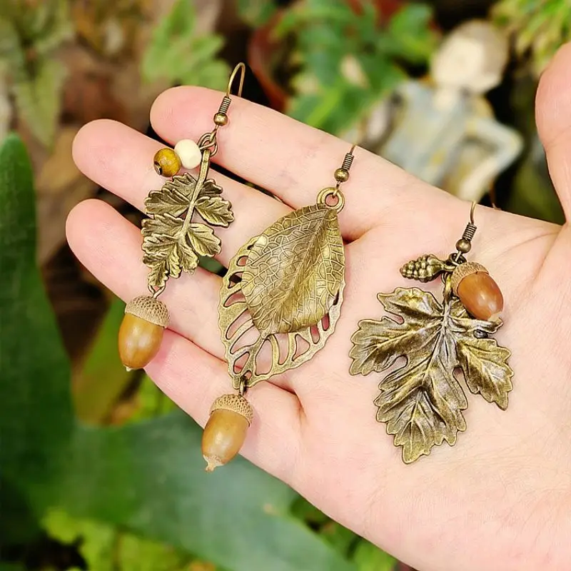 Vintage Leaves Earrings Creative Forest Style Natural Earrings Retro Dried Acorn Fruit Accessories Statement Jewelry Wholesale