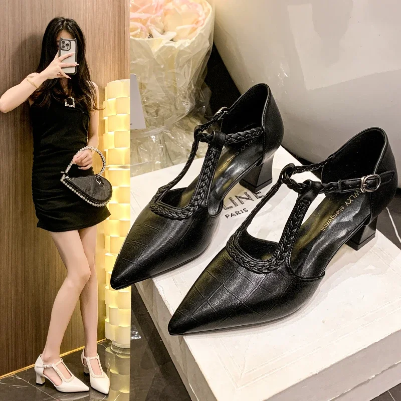 

2025 Hot Selling News Fashion Hollow Out Women's Single Shoes Mid-heel Cowhide Summer Sexy Pointed Shoes Party Sandals
