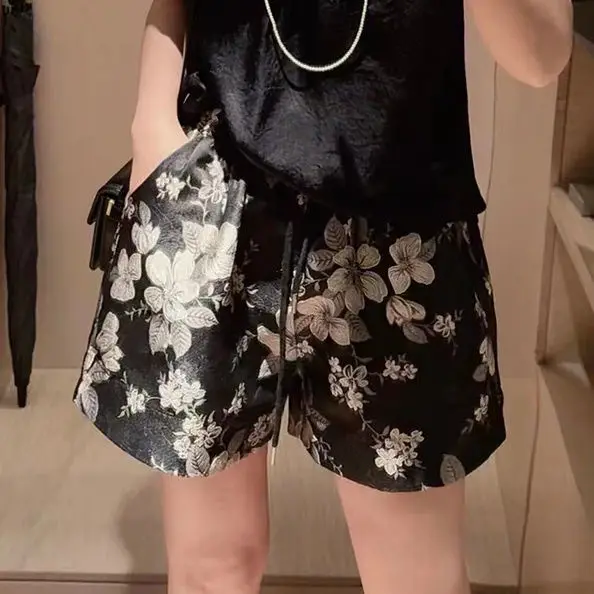 

New Chinese-style Satin Jacquard Chinese Style Flower Shorts Loose Slim Large Size High Waist A-line Casual Wide-leg Pants