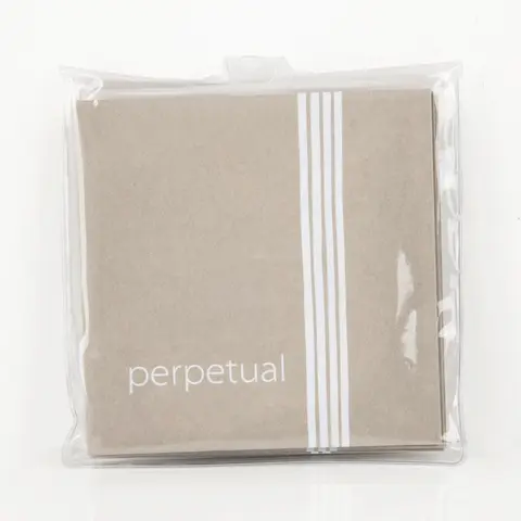Conjunto de Cordas para Violino PIRASTRO Perpetual Tamanho 4/4, Núcleo Sintético, Tensão Média, Disponível nas Versões E-Platinum/Cadenza