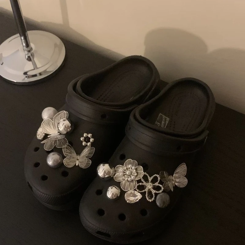 Luxury Silvery Butterfly Set Girls Women Shoe Charms DIY Hole Shoes Detachable Buckle Garden Sandals Accessories Festival Gifts