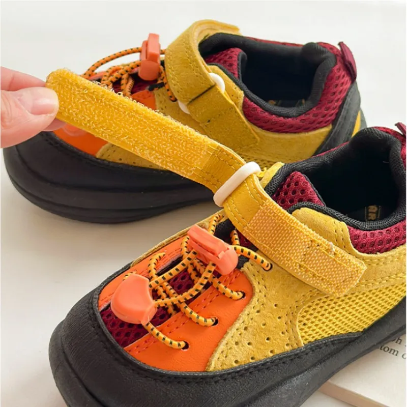 Kids Skate Shoes Summer Sneakers Lightweight Soft Boys Girls Baby Running Shoes Four Seasons Models Red Kids Baby Board Shoes