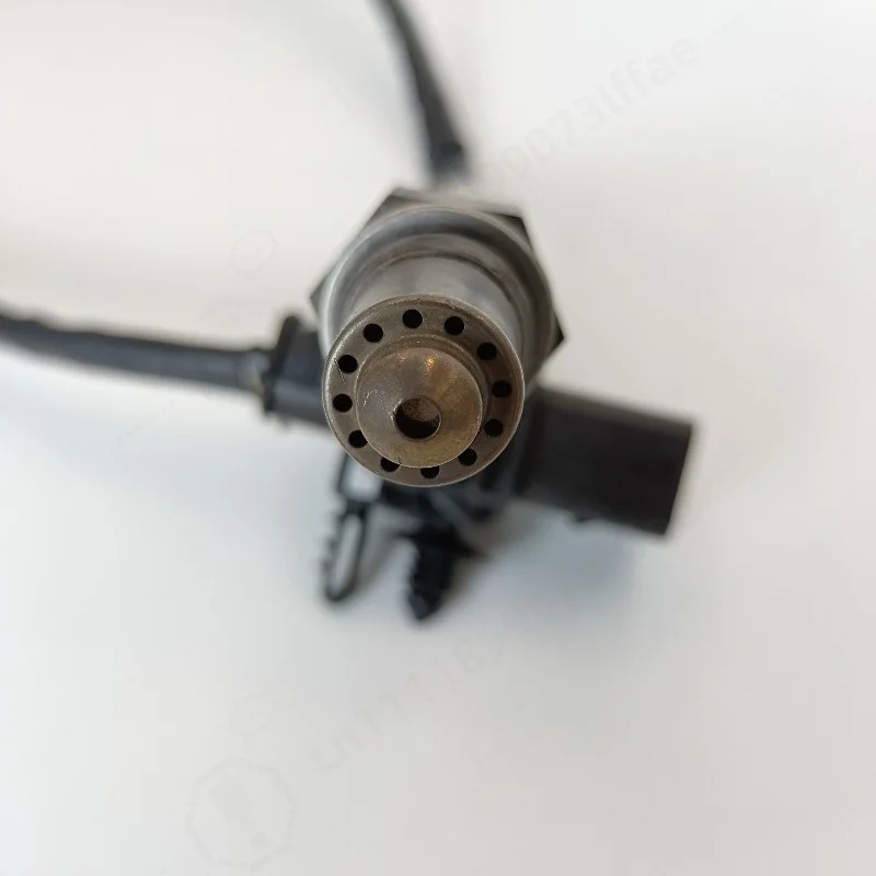 Oxygen Sensor 8M0142695 for Yacht Marine Engine 234-5096 Auto O2 Sensor Replacement Spare Parts