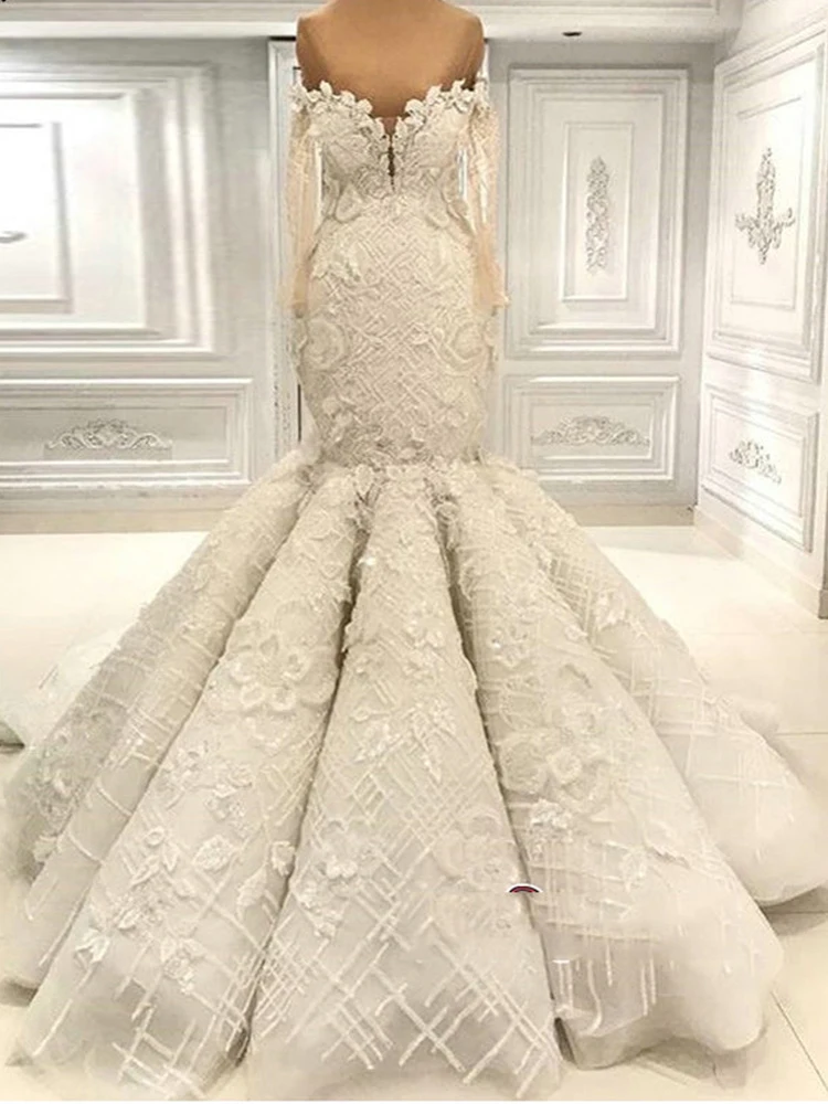 2025 Abiti da sposa eleganti a sirena maniche lunghe Sweetheart applicazioni di pizzo che bordano abito lungo da sposa Robe De mariée