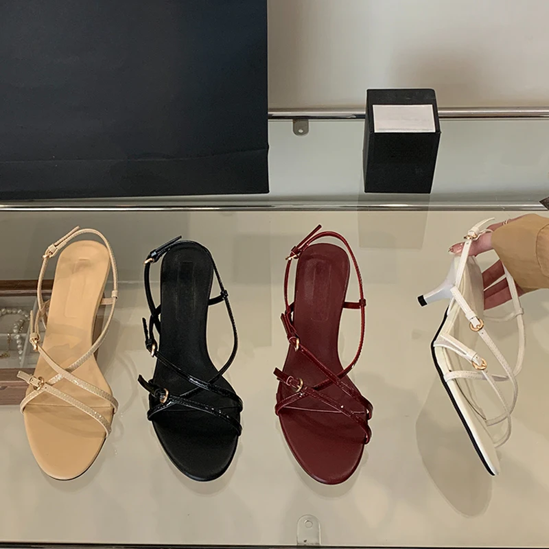 صنادل نسائية عصرية ذات شريط ضيق وحزام بإبزيم أنيقة مستديرة مفتوحة من الأمام وكعب منخفض رفيع أحذية غير رسمية للحفلات والولائم #6