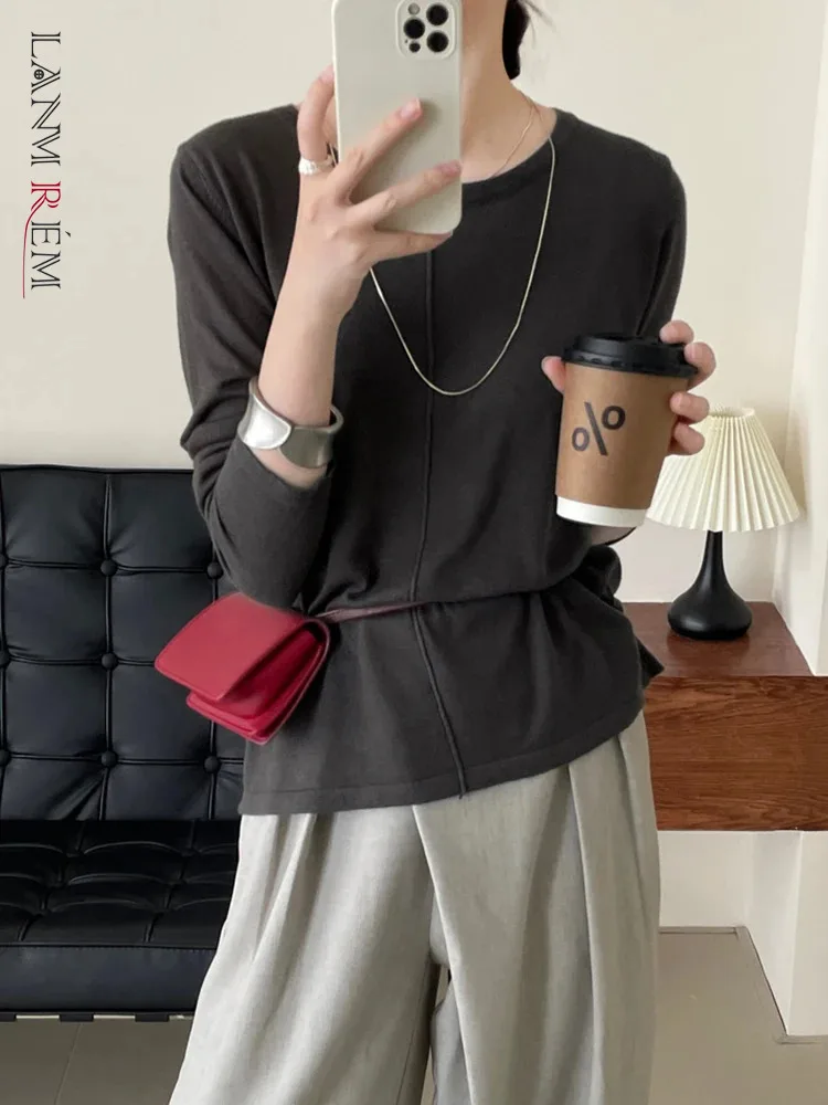 

[LANMREM] Minimalism Knitting Pullover T-shirt For Women Round Neck Long Sleeve Office Aldy Clothing 2024 Autumn New 26C110