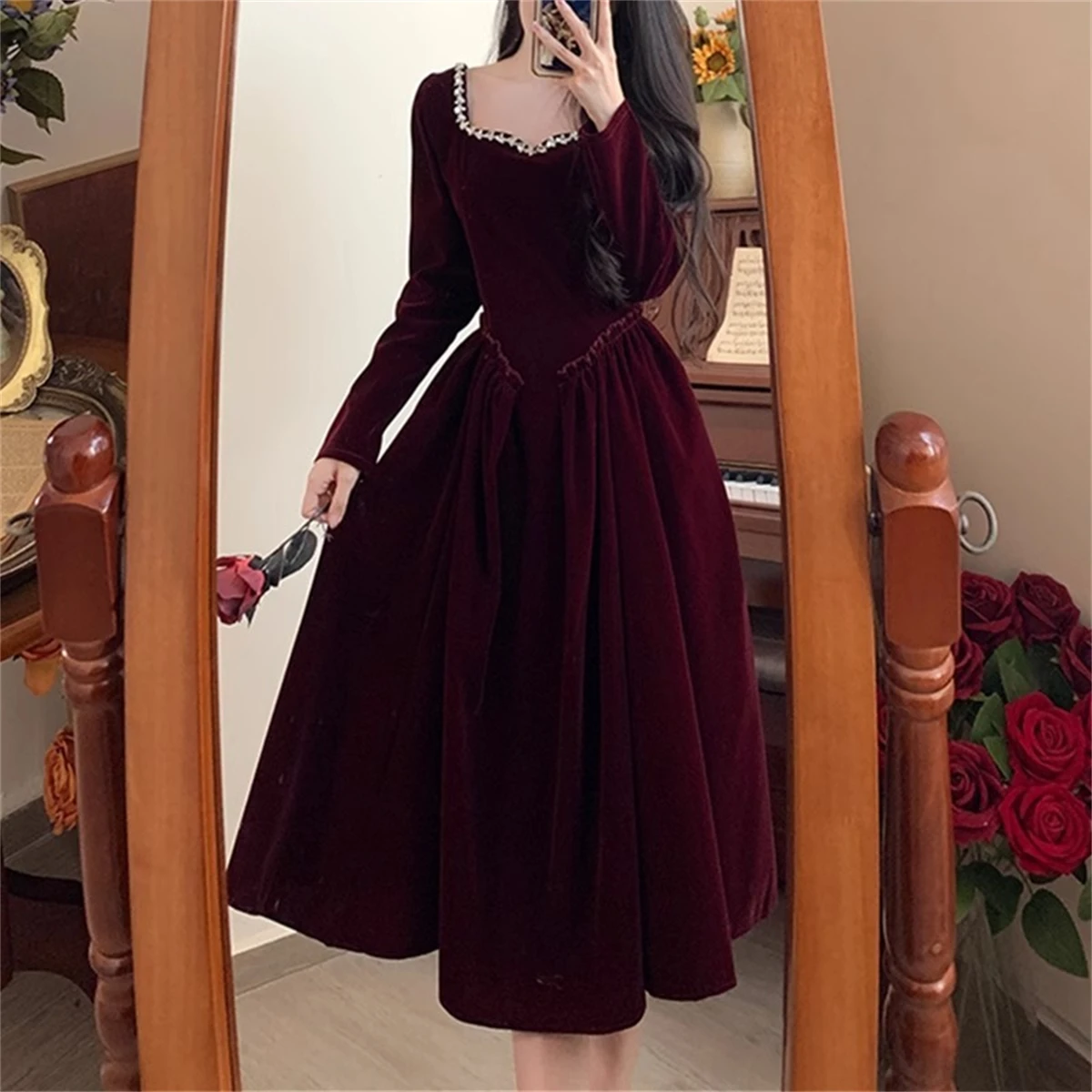 Sexy women's dress New Year's Gift Shrinking waist makes you look slimmer Hepburn style long dress