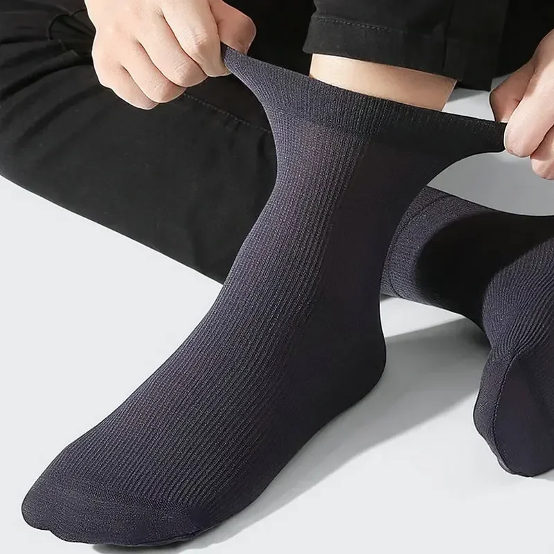 Calcetines de seda de hielo para hombre, medias ultrafinas de negocios, transpirables, suaves, de fibra de bambú, para verano y primavera, 10 o 20