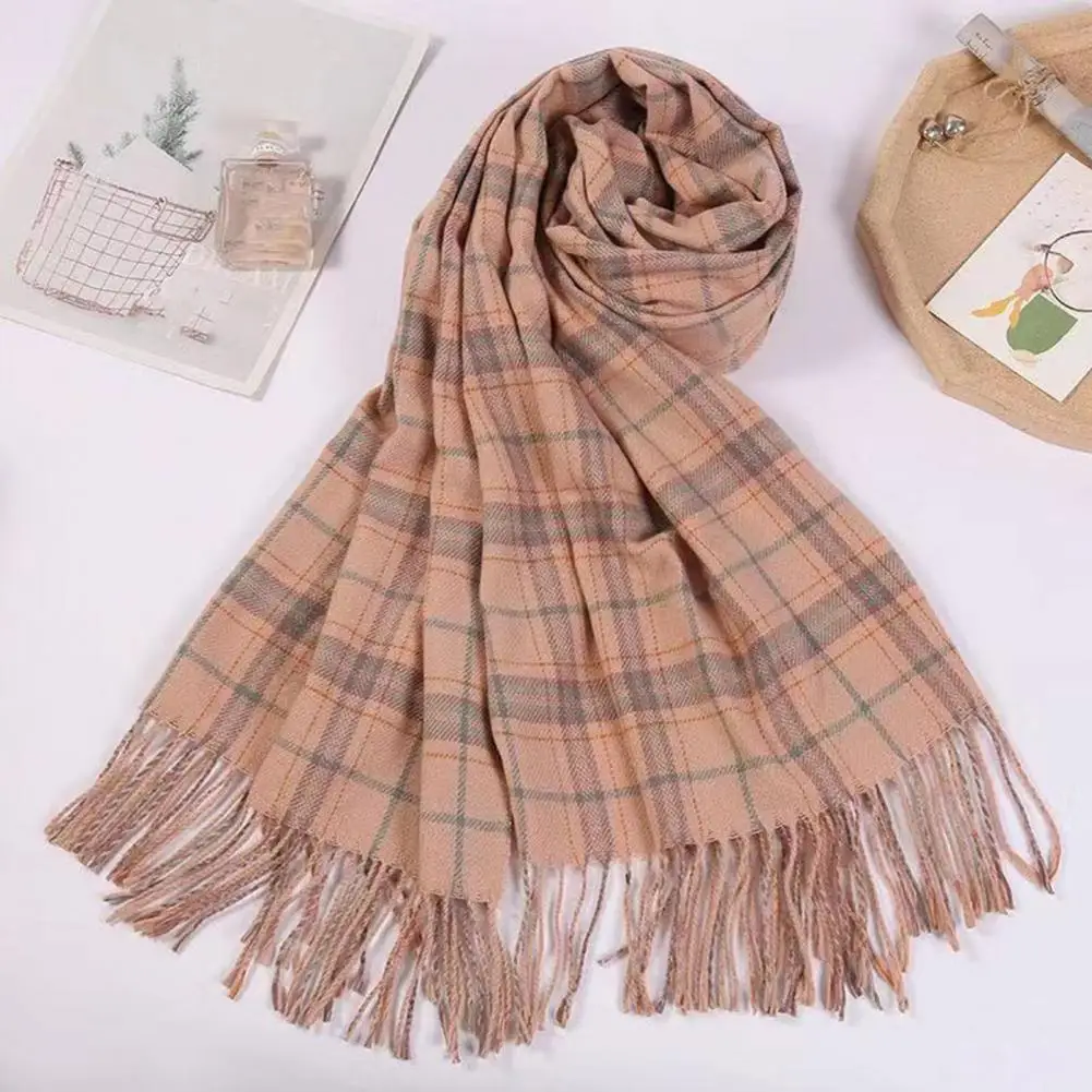 Plaid Scarf Plaid Pattern Tassel Decoration Thickened Scarf for Women Long Warm Plush Neck Wrap Stylish Clothes Accessories Soft