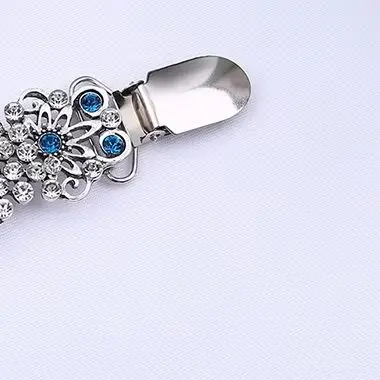 

Women's Cardigan Sweater Blouse Shawl Clips Brooch Shirt Collar Duck Clip Clasps Fashion Accessory for Clothing