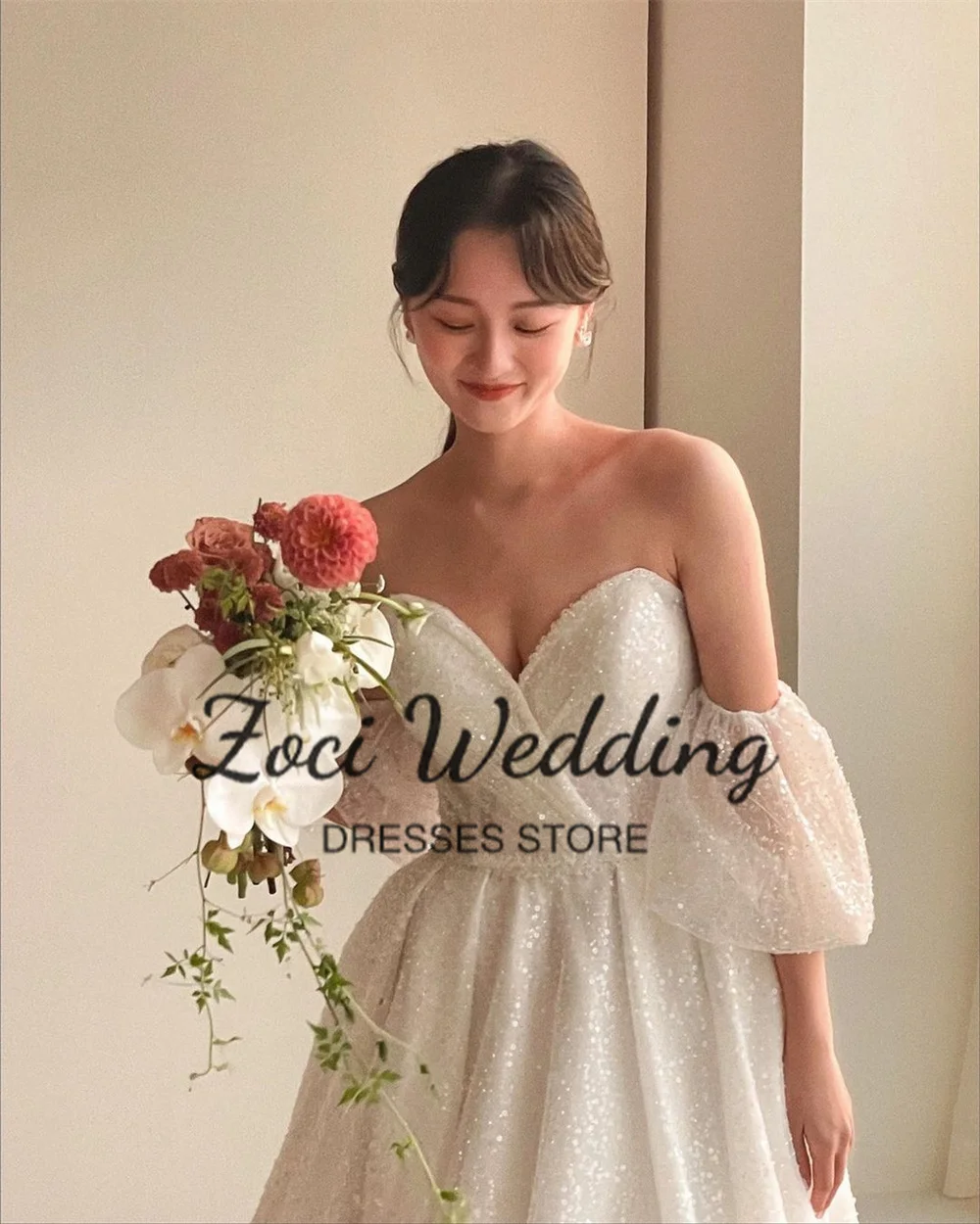 Zoci Elegant Sweethaert Korean Wedding Photography Dresses Customised Sparkly Shiny Luxury Off Shoulder Wedding Bridal Dress