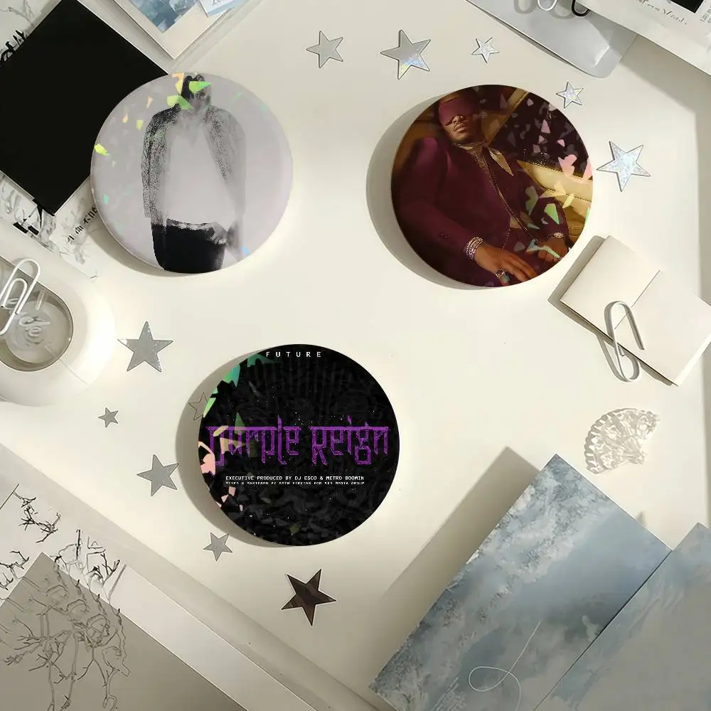 Rapper F-Future Laser-Abzeichen Kreative Anstecknadeln Brosche für Taschen Kleidung Hüte Deko Geschenke für Fans Sammlerstücke