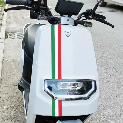Motorcycle Sticker Italy Flag Styling Vinyl Decal Front Fairing Decor Accessories For Vespa Piaggio Ducati Aprilia Moto Guzzi