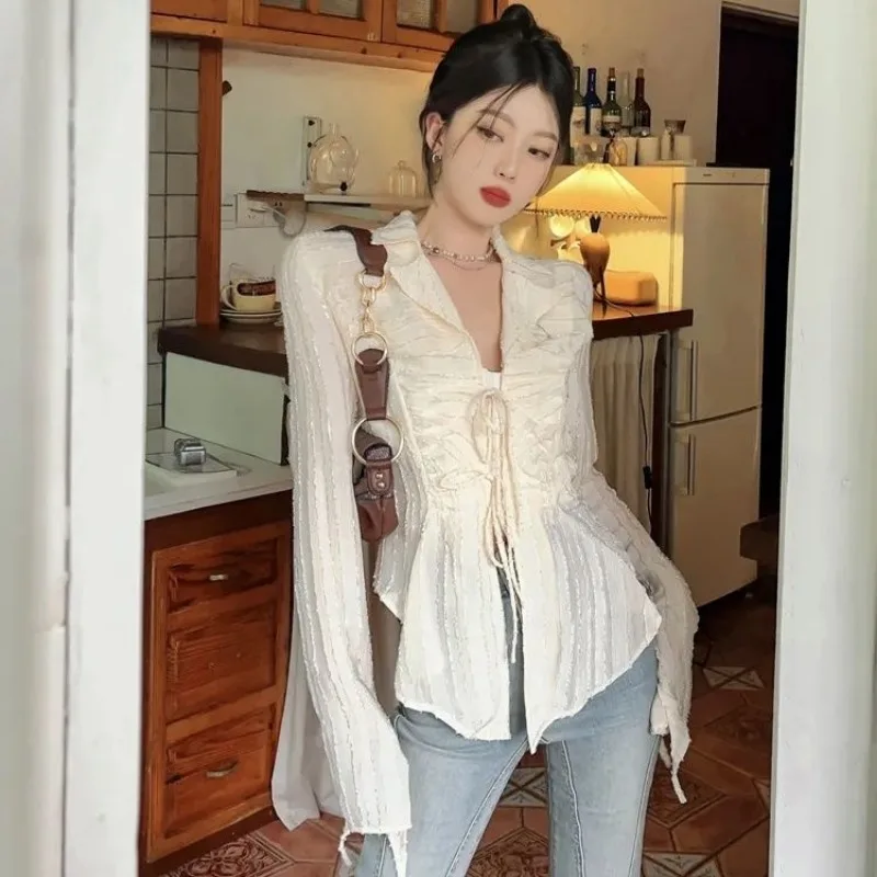 Flare Sleeve Shirts and Blouses Korea Lace-up Elegant and Youth Woman Blouses Female Top Long Sleeve Irregular Autumn Clothes