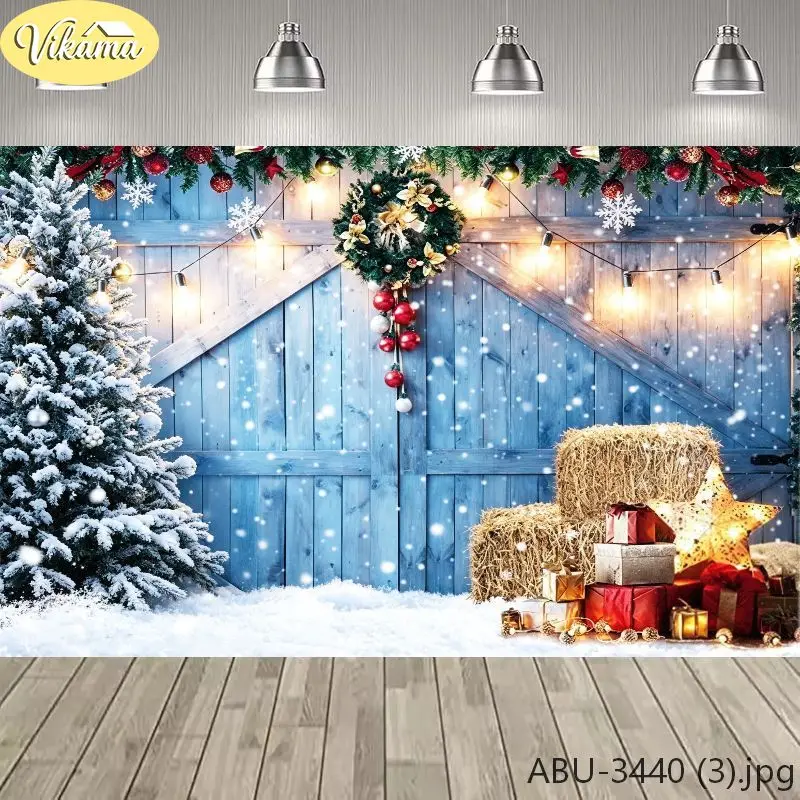 VIKAMA Christmas Tapestry, Pine Branches Red Fruits Colored Balls Background Cloth, Party Wall Decor