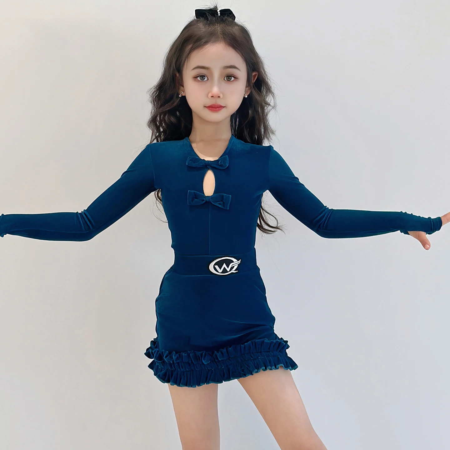 Robe de spectacle de danse de salon bleue à manches longues pour filles, Costume de danse latine pour enfants, vêtements de danse latine Rumba SL14006