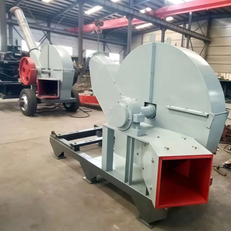 Mobile Tree Log Crusher Wood Chipper Stump Grinder Machine for Paper Mills or Power Plants view 3