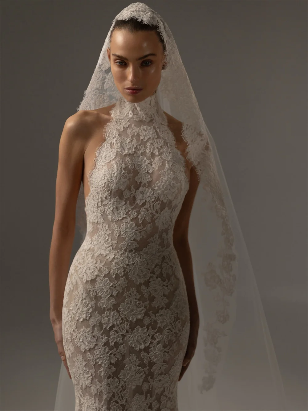 Customized High Neckline Halter Floral Lace Wedding Dresses Vintage Elegant Church Ceremony Sexy Mermaid Bride Gown Formal Party