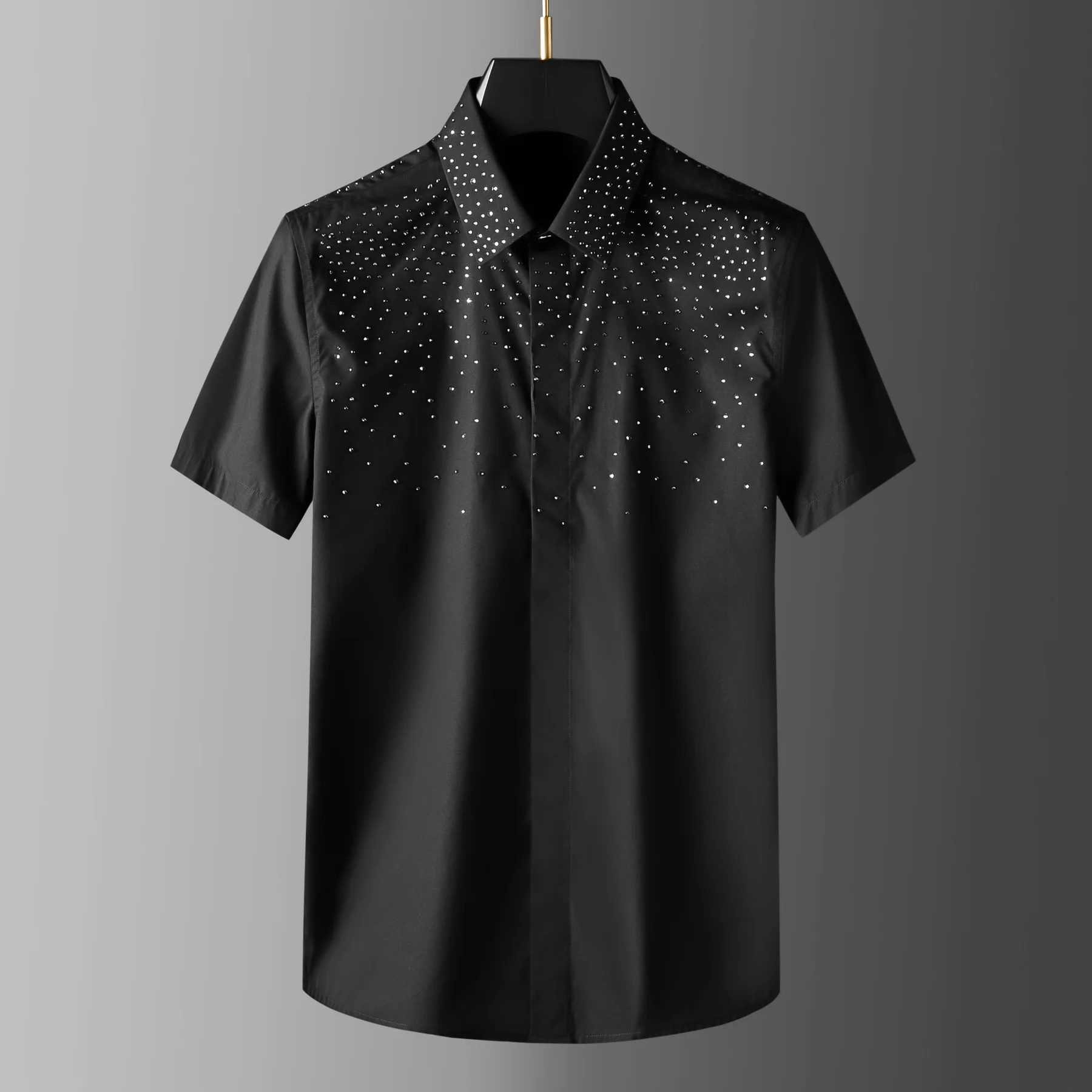 

Summer new front and back Czech rhinestone hot stamping shirt for men's short sleeved slim fit casual shirt
