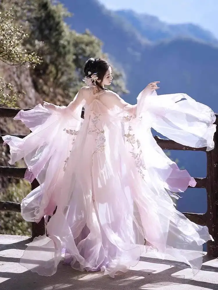 

Spring Summer New Petal Long Sleeve Shirt Heavy Embroidery Tang Style Hezi Skirt National Style Runway Hanfu Set