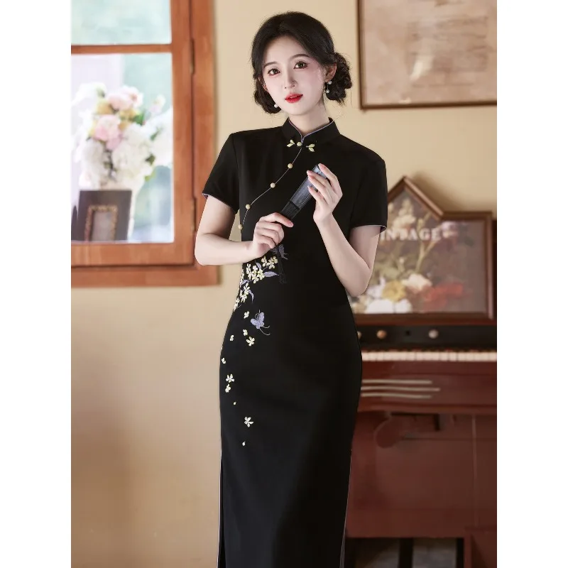 

New Chinese Black Embroidered Cheongsam Engagement Back Door Daily High-end Female Young