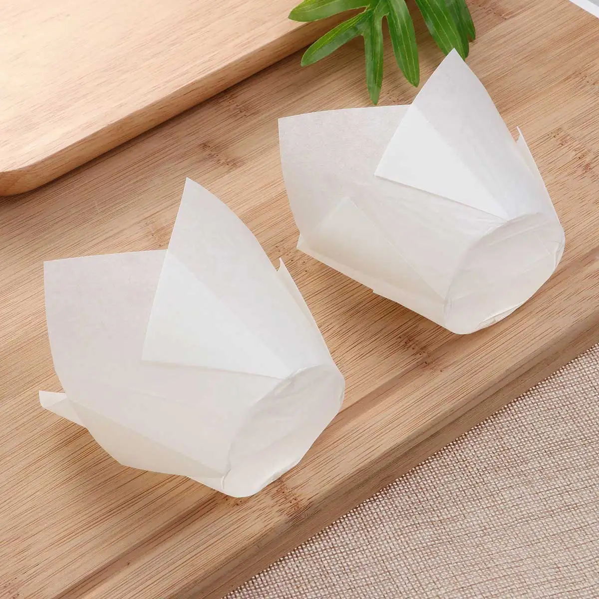 

100pcs Paper Liners Premium Grease Proof Oven Safe Tulip Cupcake Wrappers Cupcake Wrappers for Baking Parties Weddings