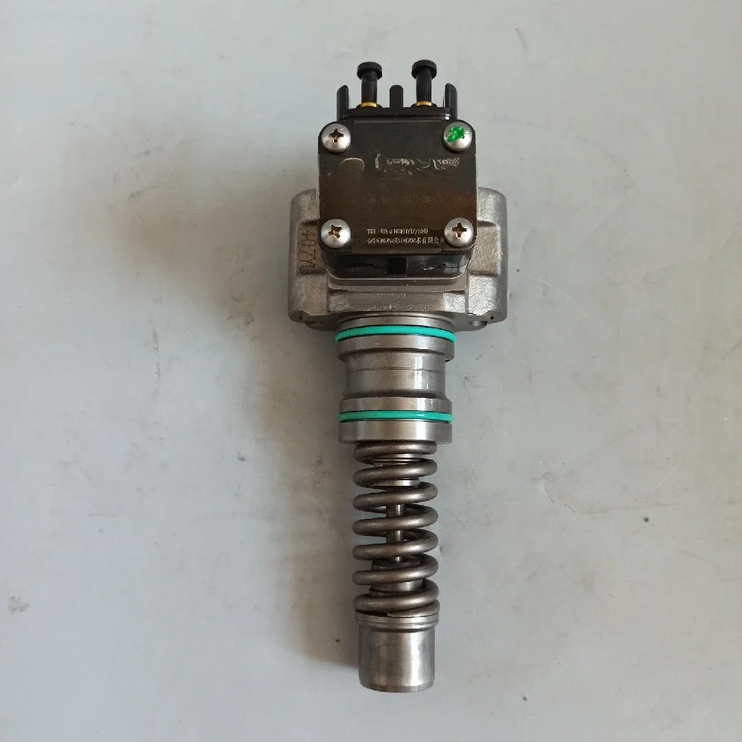 Applicable to Dachai Doetz 56D 52d Guosi 32e D704 98D High Pressure Oil Pump Unit Injector