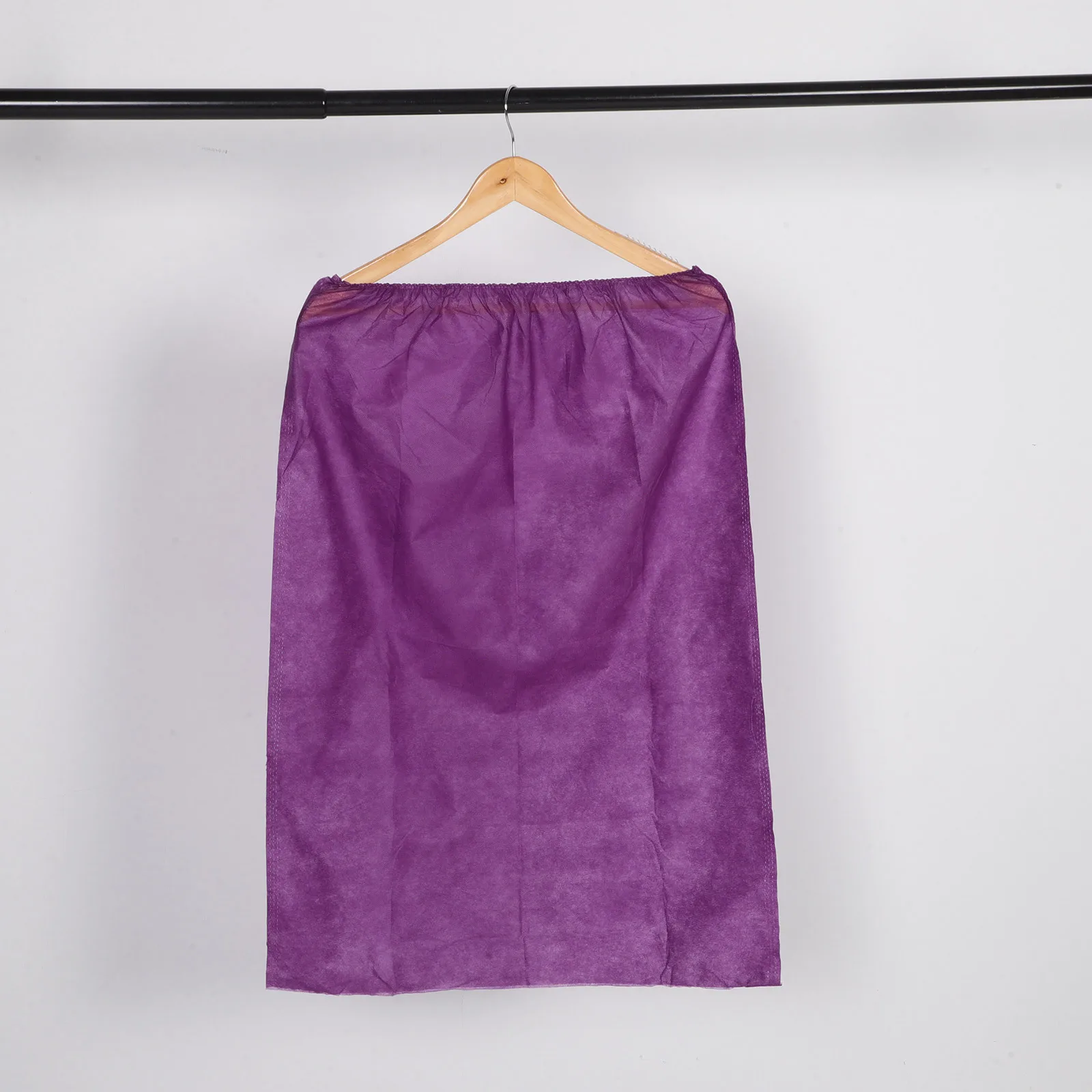 

10pcs Disposable Women Purple Disposable Clothes Polyester Spa Wrap Towel Bathrobe Towel Bathrobe Shower Sauna Clothes