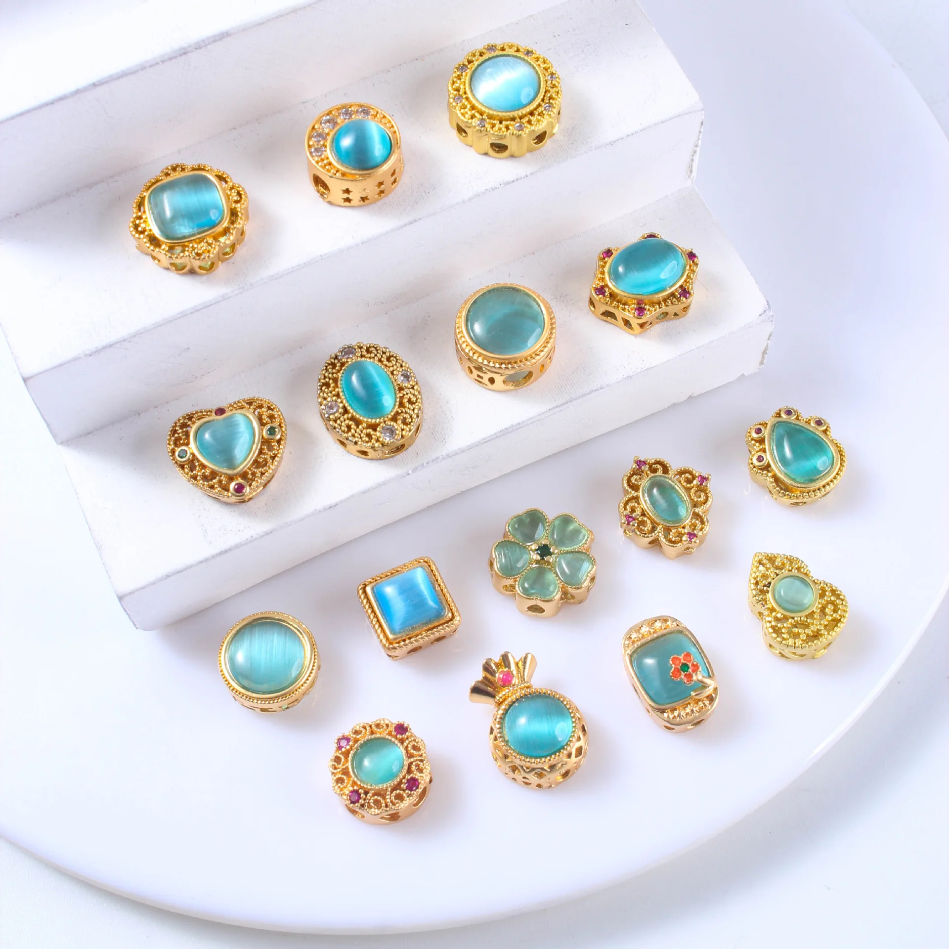 10 Pieces Inlaid with Blue Cat Eye Gemstone Bead Accessories DIY Handmade Bracelet Necklace Jewelry Beading Materials Wholesale