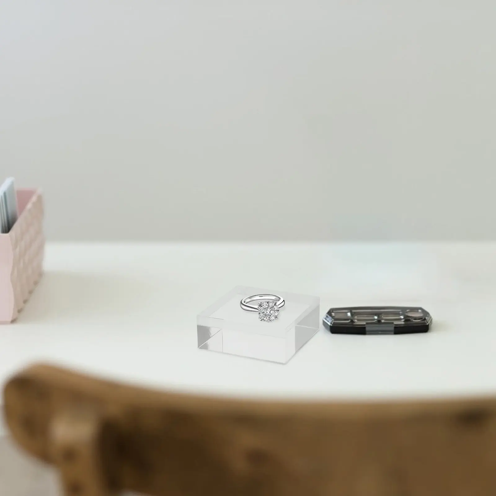 

5Pcs Acrylic Display Block Transparent Square Jewelry Display Base Stable Holder for Home Retail Cosmetics Craft Organizing