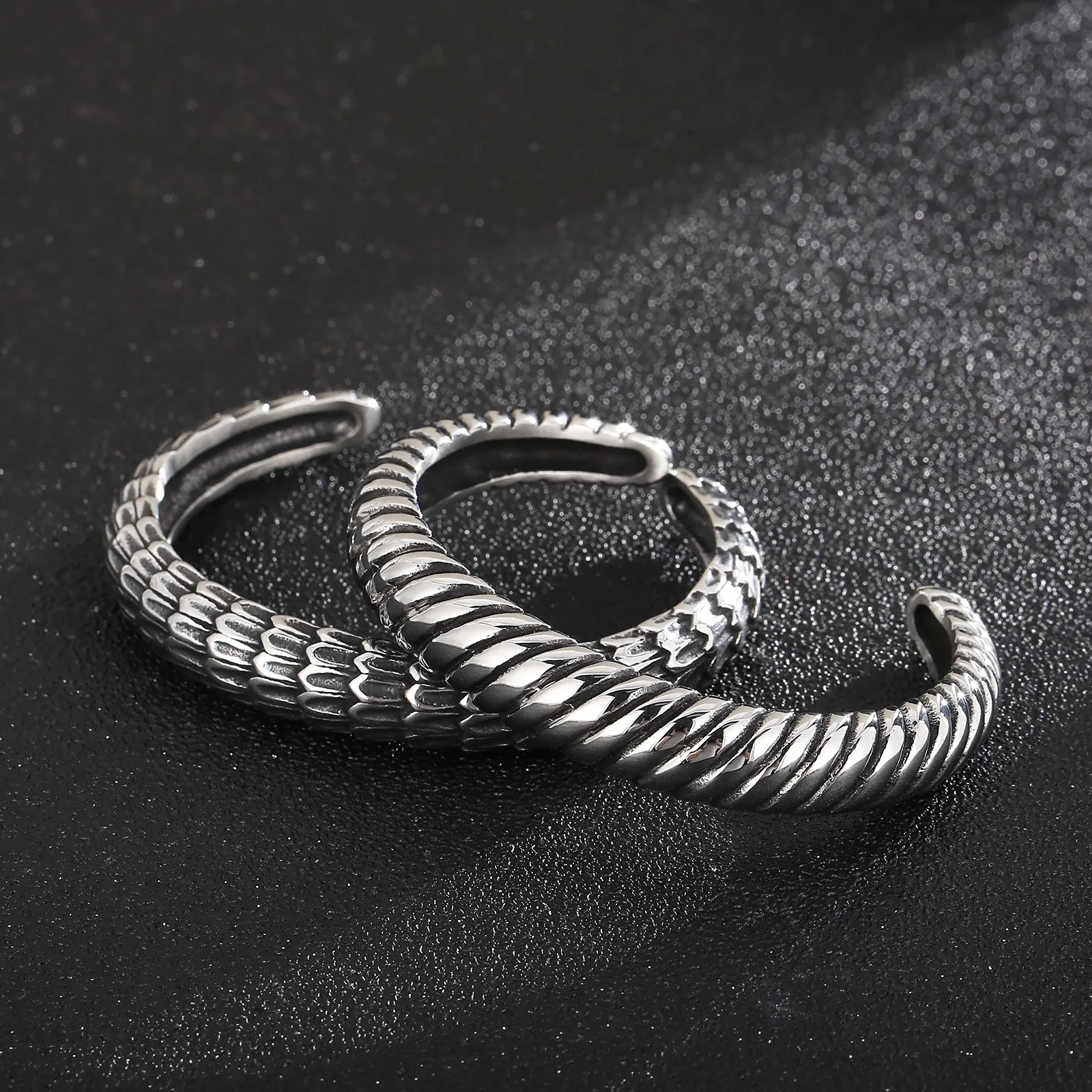 Fongten Elegant Deep Sea Threaded Stainless Steel Bracelet For Men Mighty Dragon Scale Bracelet Rock Fashion Jewelry Party Gifts