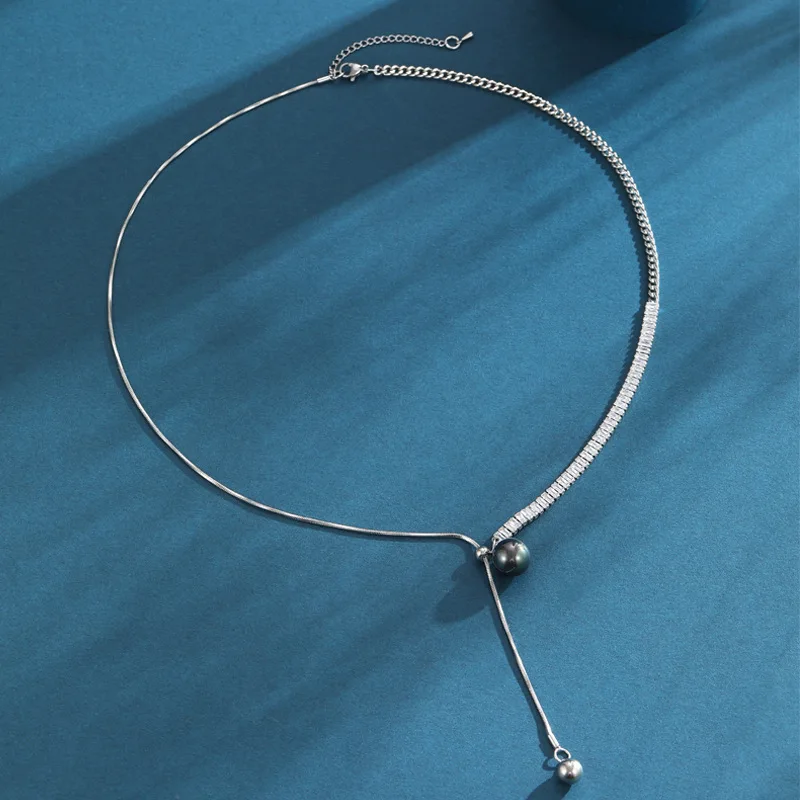 

Pull-out long necklace with sparkling diamonds, light luxury and niche design, high-end collarbone chain neck chain, necklace