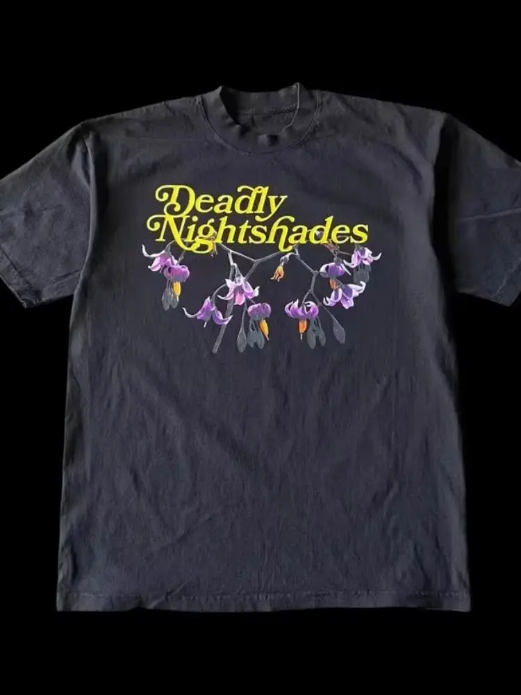 Y2k كبير Kawaii تي شيرت الرجال النساء القوطي خمر Harajuku الكلاسيكية زهر الخوخ طباعة عادية الشارع قصيرة الأكمام الجولة الرقبة التي شيرت