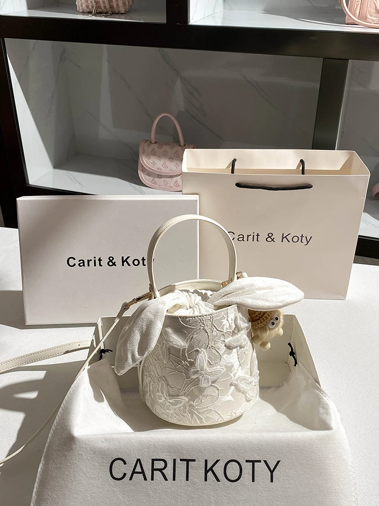 

Ladies Luxury and Newly Trendy Handbag with Butterfly Embroidery Printing and Lace Design Fashionable and Versatile Bucket Bag
