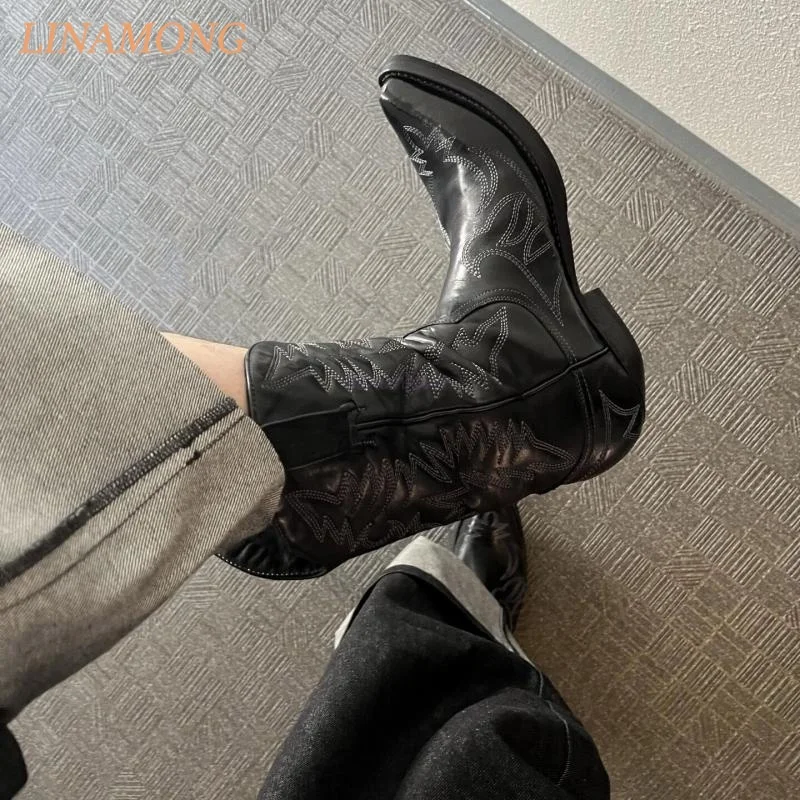 Unisex Retro Western Cowboy Boots Exquisite White Pattern Embroidery Pointed Toe Low Heel Slip On Street Travel Daily Footwear