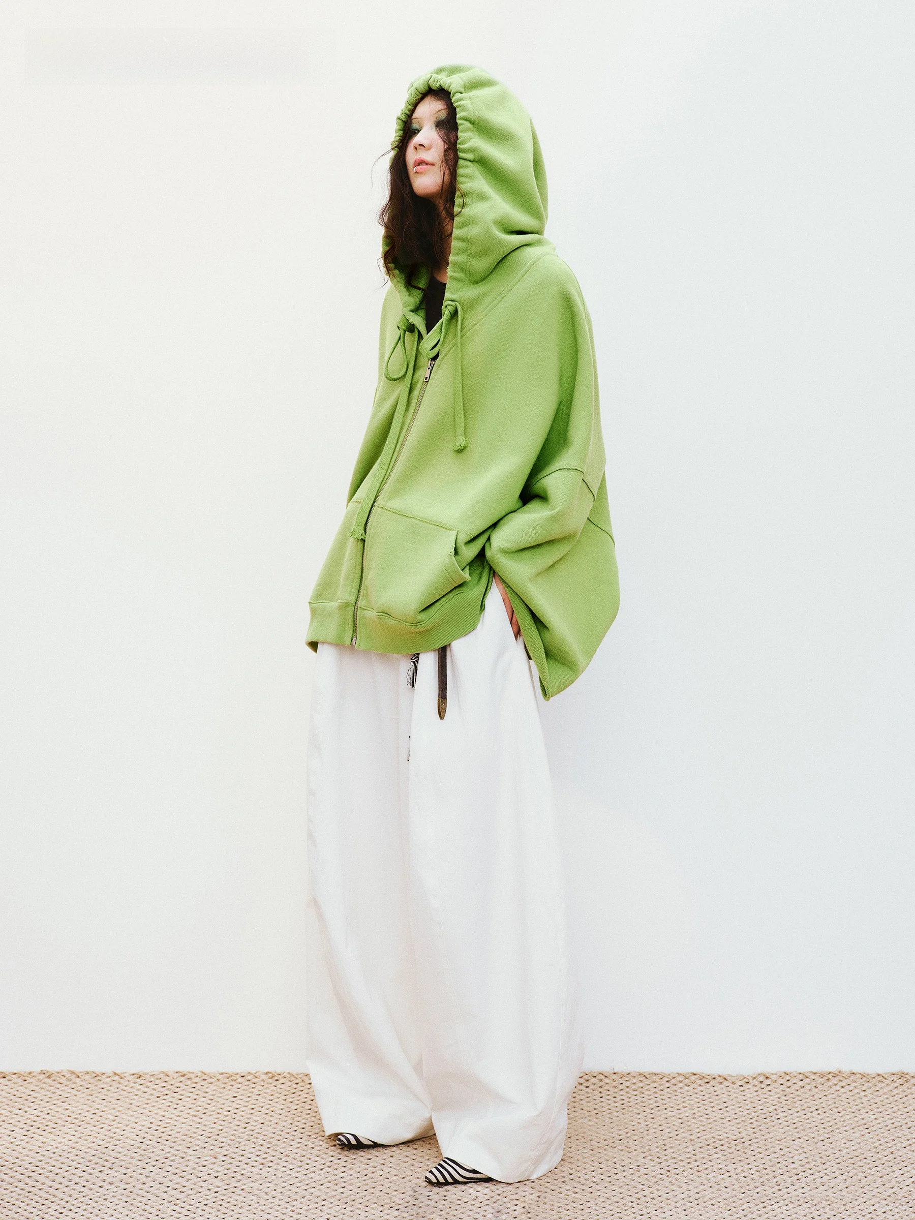 

VERMO Vintage Washed Hooded Sweatshirt Cardigan Green Oil Wide Sleeveless Coat Spring 2026 Unisex Regular Fit Cotton Zipper